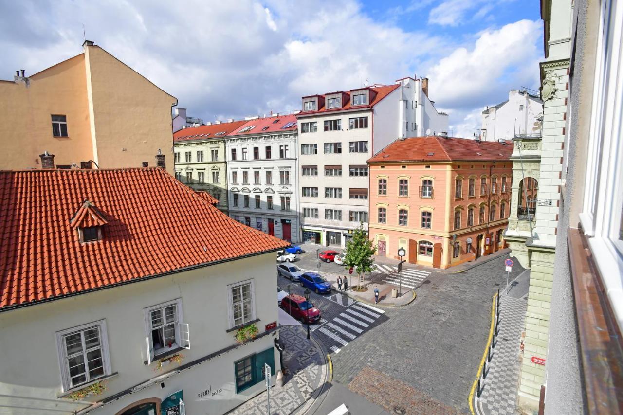Benedikt City Center Hostel 布拉格 外观 照片