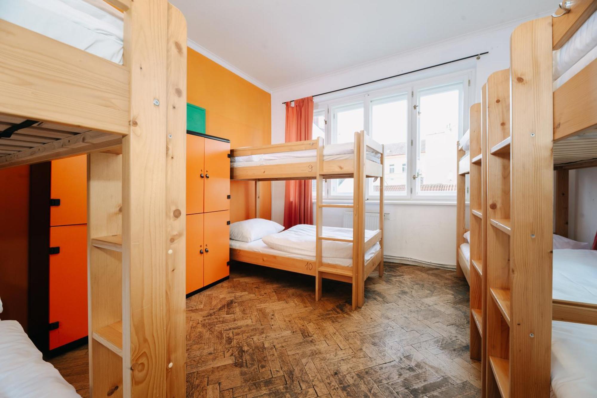 Benedikt City Center Hostel 布拉格 外观 照片