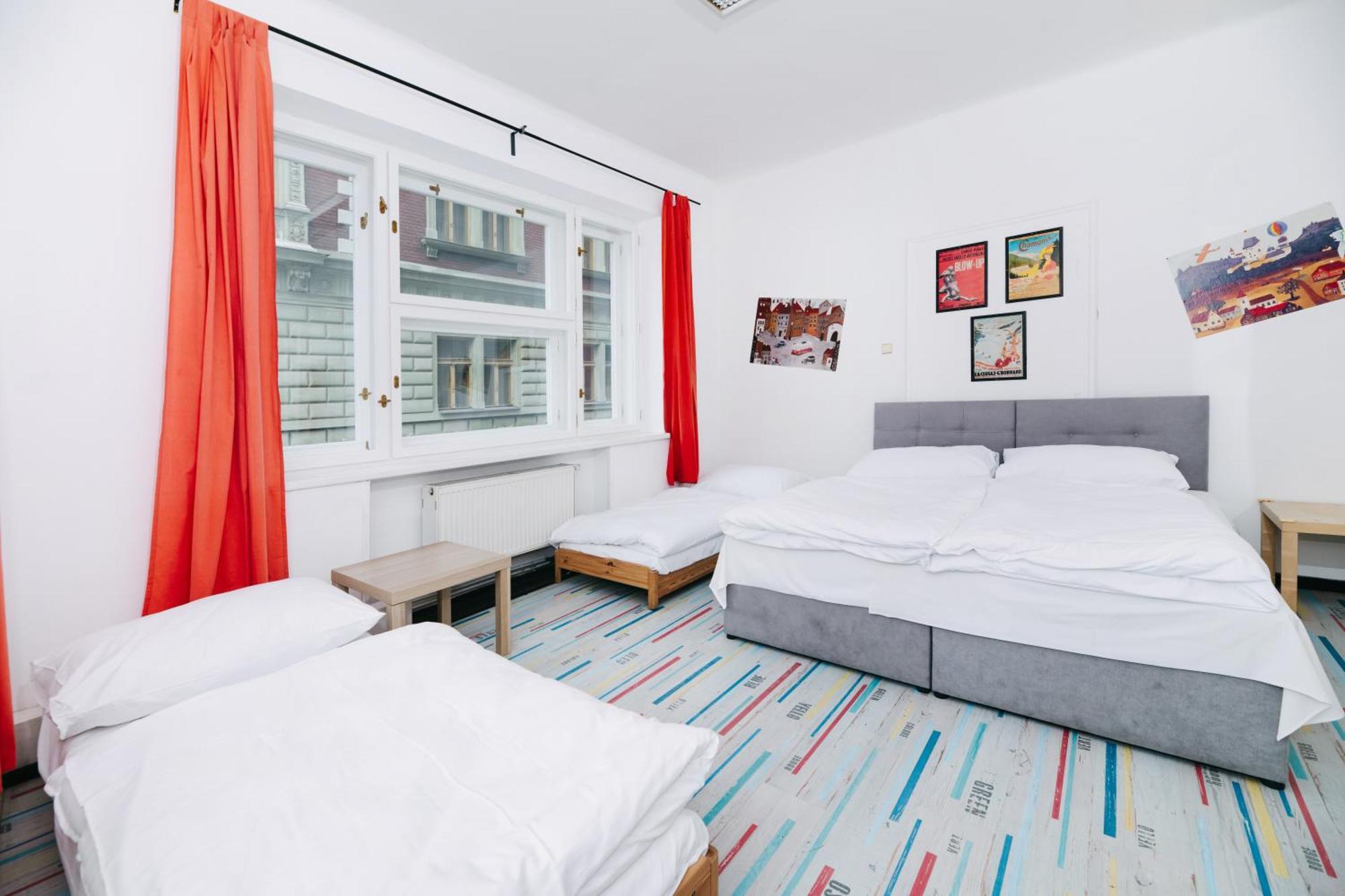 Benedikt City Center Hostel 布拉格 外观 照片